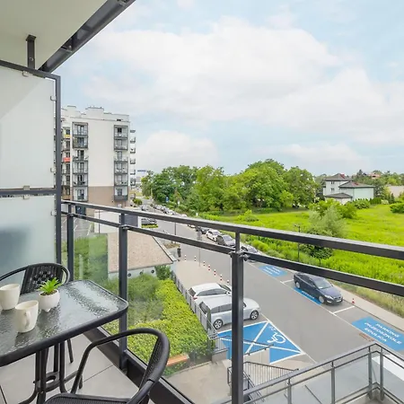 In With Balcony & Air Condition By Renters